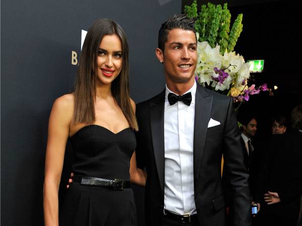 Bạn gái Ronaldo là ai