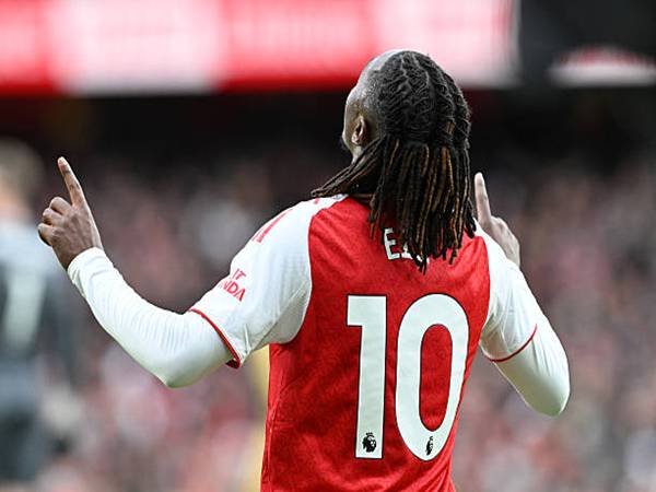 Tuyến giữa Arsenal và những pha xử lý đáng lo ngại