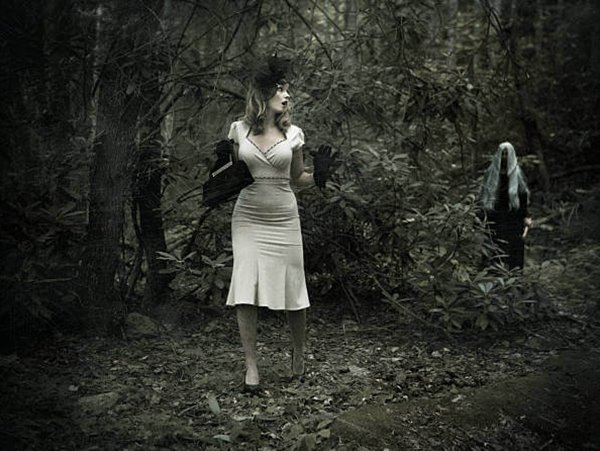 Nằm mơ thấy 2 người chết là điềm gì, dự báo dữ hay lành?