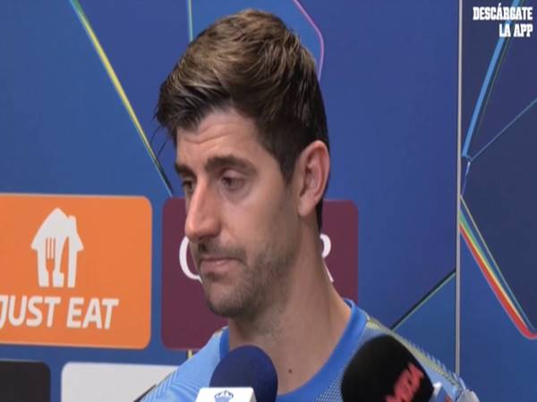 Tin Real: Thủ môn Courtois bảo vệ HLV Alonso sau trận thua