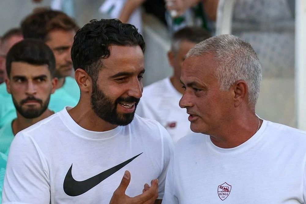 Tin BĐ: Mourinho nhận việc mới, cánh cửa cho Amorim