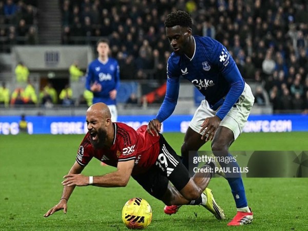 Tin MU: Khi Martinez vắng mặt và nỗi lo mang tên Mbeumo