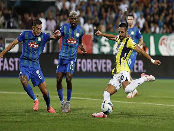 Nhận định bóng đá Fenerbahce vs Rizespor 0h00 ngày 18/4