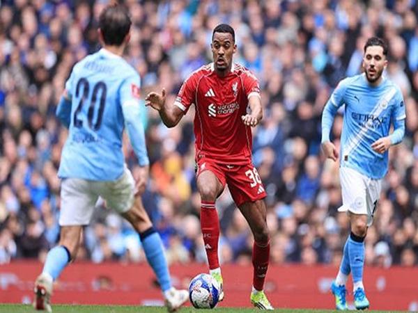 Tin Liverpool: Lỗ hổng lớn trong hệ thống của Liverpool.